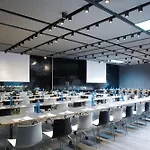Renaissance Barcelona Fira Отель 4*