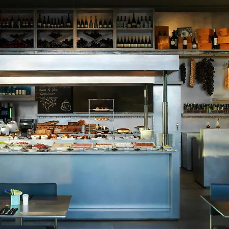 Renaissance Barcelona Fira Hotel 4*