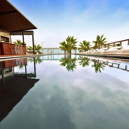 Hotel Renaissance Barcelona Fira 4*