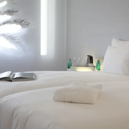 Hotel Renaissance Barcelona Fira 4*